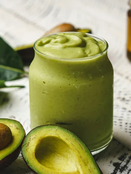 Avocado Spinach Smoothie